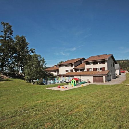 Village De Vacances Les Chevreuils Bellefontaine  Екстер'єр фото