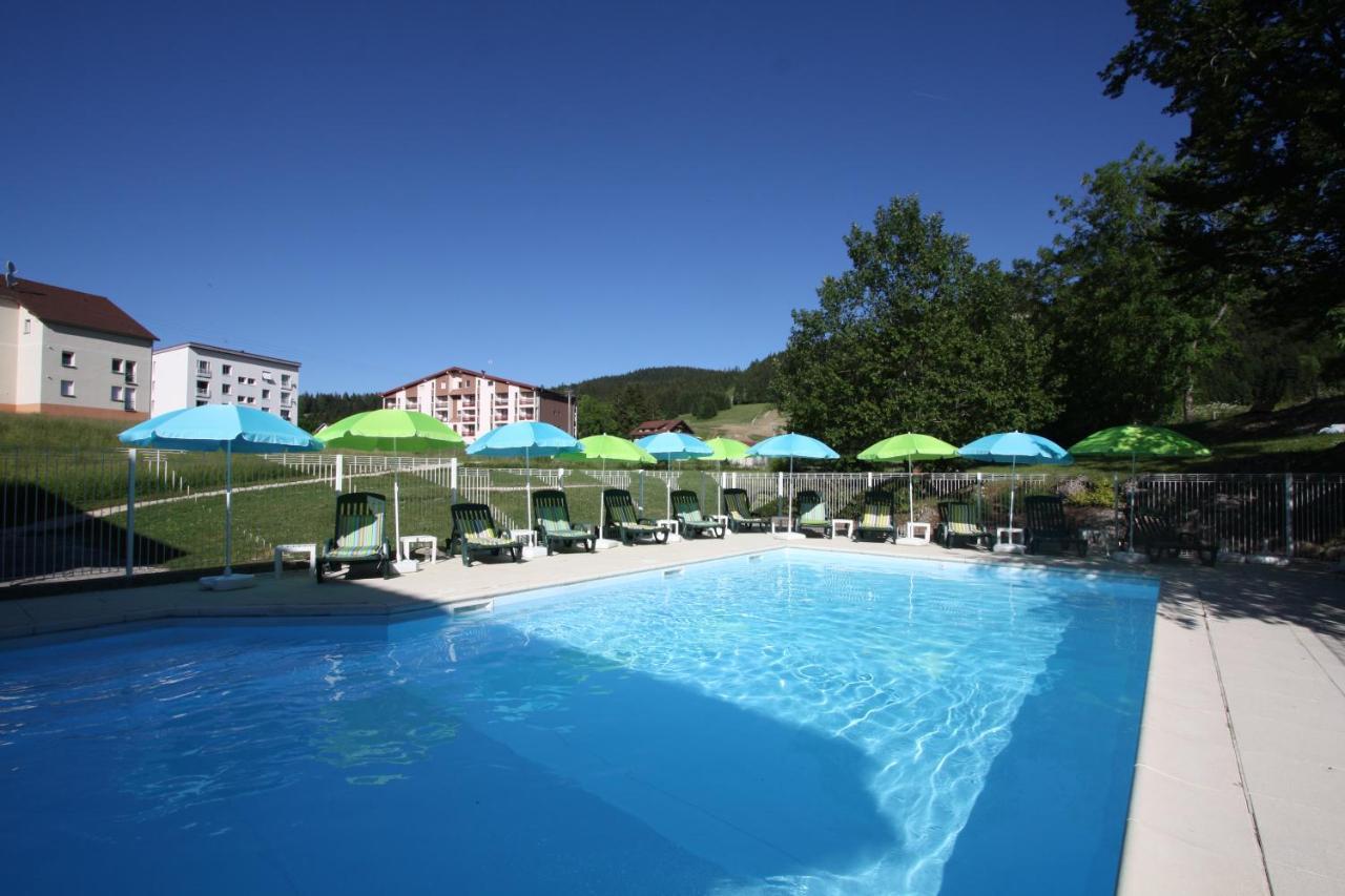 Village De Vacances Les Chevreuils Bellefontaine  Екстер'єр фото